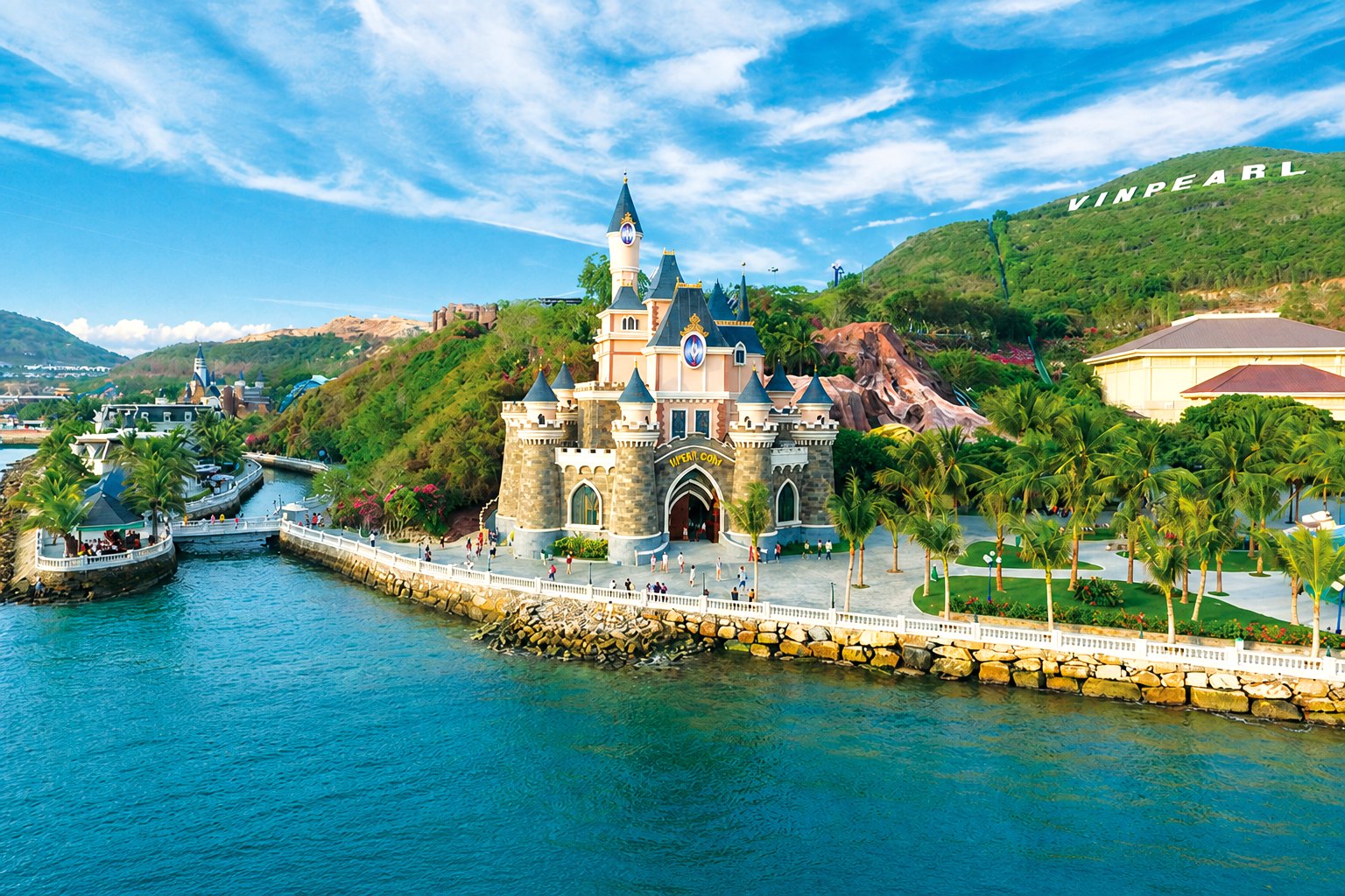 Đi VinWonders Nha Trang cần chuẩn bị gì? Checklist trọn một ngày